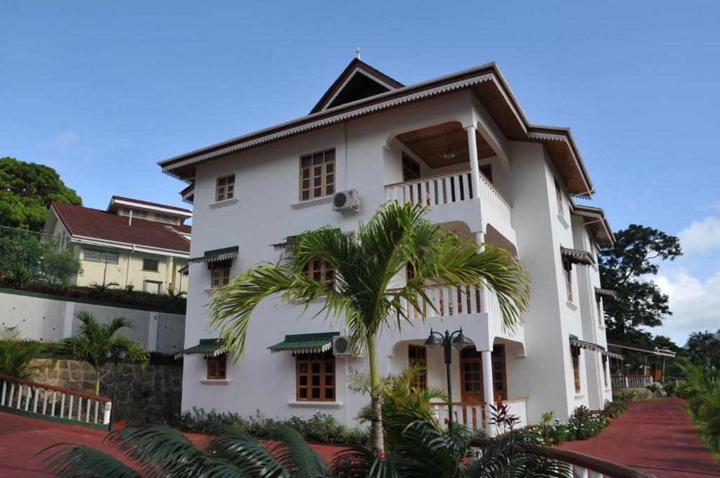 La Fontaine Holiday Apartment Bel Ombre ภายนอก รูปภาพ