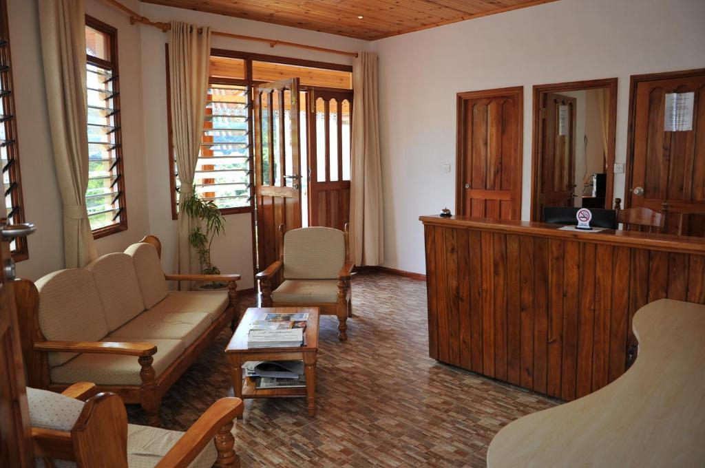 La Fontaine Holiday Apartment Bel Ombre ภายนอก รูปภาพ