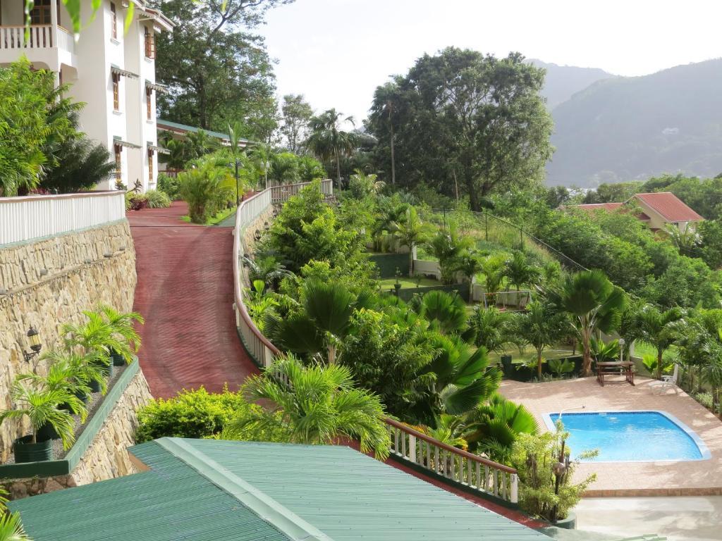 La Fontaine Holiday Apartment Bel Ombre ภายนอก รูปภาพ