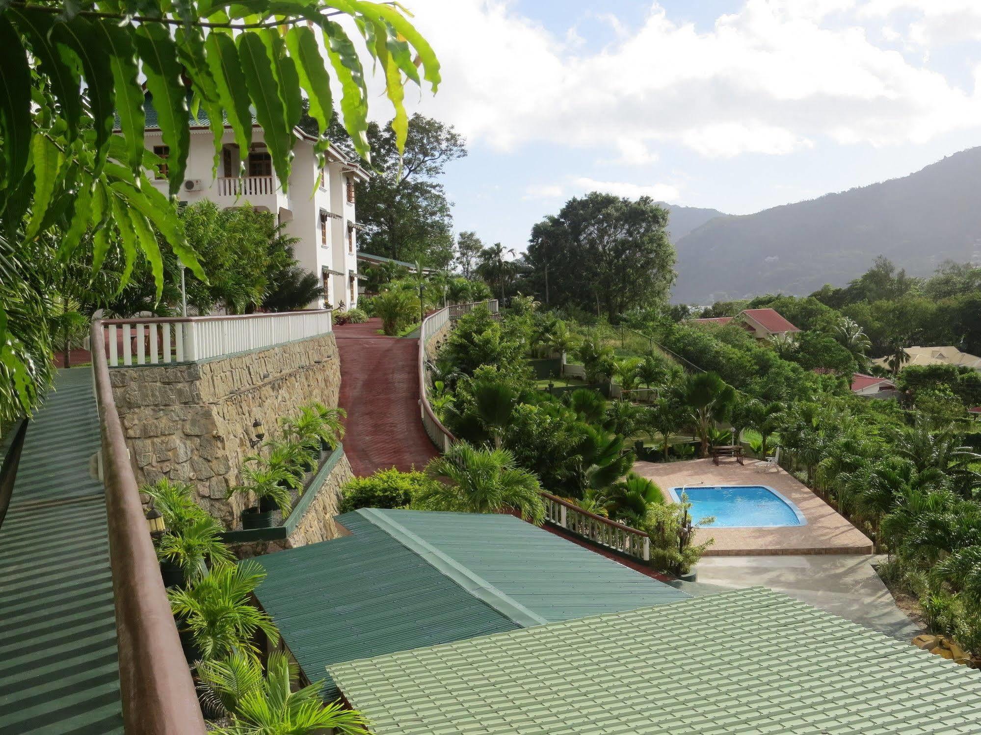 La Fontaine Holiday Apartment Bel Ombre ภายนอก รูปภาพ
